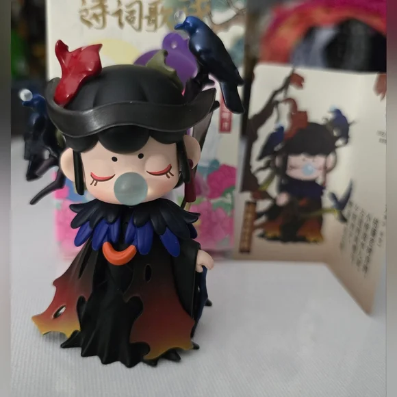 Nanci Chinese Poetry Series Figures  "Crows On Withered Vines" - Picture 11 of 16